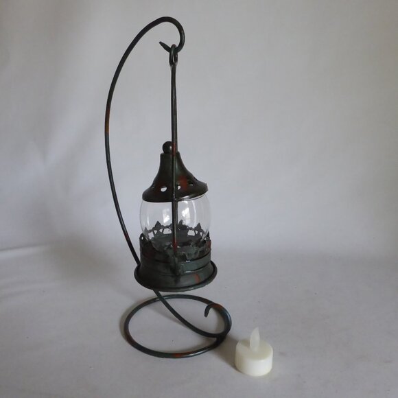 NEW 13.75” HANGING METAL & GLASS LANTERN TEA LIGHT CANDLE HOLDER STAND ODDITY - Picture 4 of 13